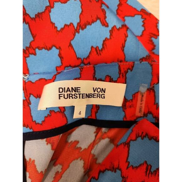 Diane Von Furstenberg Women's Printed Pencil Midi Skirt Slit Red Blue Size 4 - Picture 10 of 10